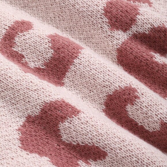 Casual Women's Multicolor Loose Fit Leopard Sweater - Picture 8 of 8